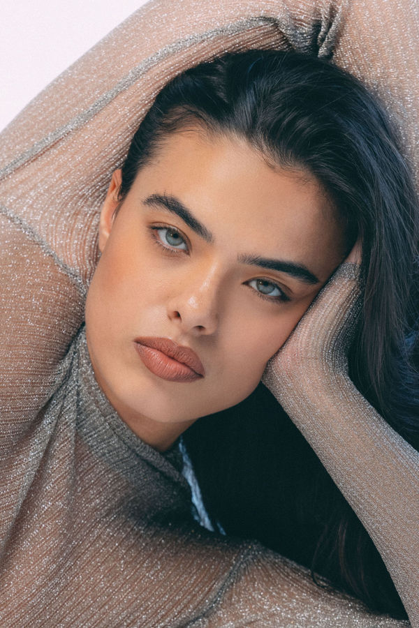 Portrait of AMÈLE<br />