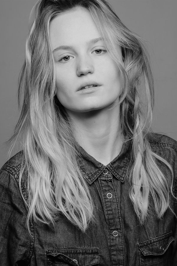 Portrait of JEANNE<br />